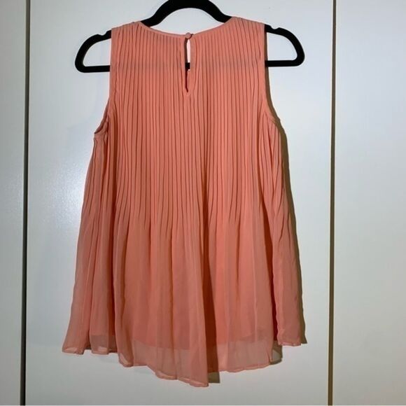 Apt. 9 Pleated Tank Top - Picture 3 of 7